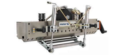 Adjustable coating head